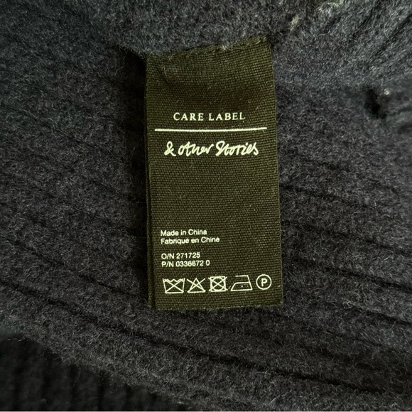 & Other Stories Deep Blue Knitwear Wool Winter Turtleneck. S size, true to size - Picture 4 of 9
